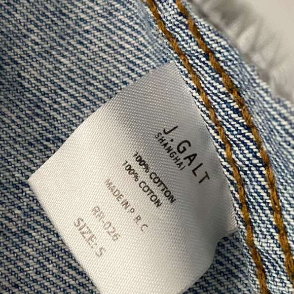 Brandy Melville Denim Jacket - Picture 4 of 4